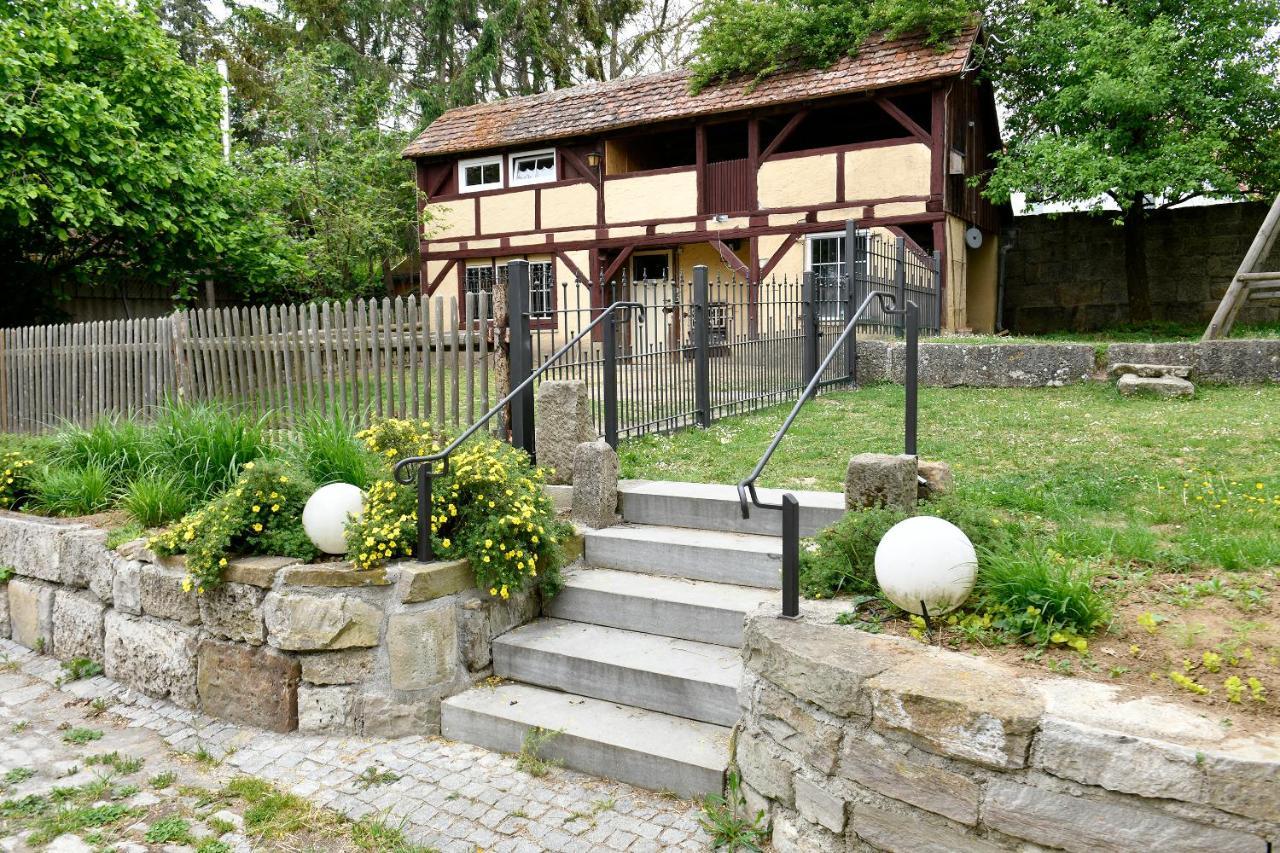 Hotel Schwarzes Ross Steinsfeld Zewnętrze zdjęcie