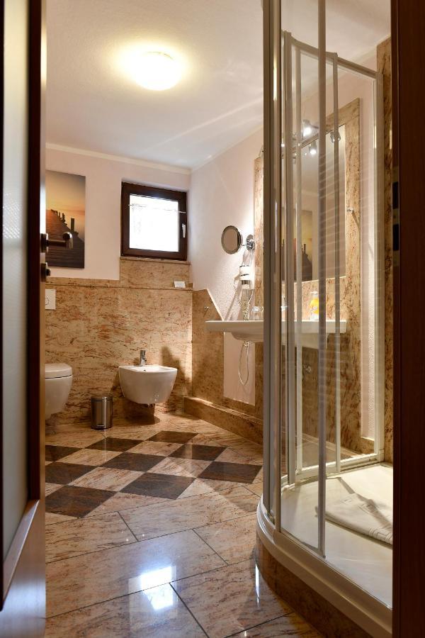 Hotel Schwarzes Ross Steinsfeld Pokój zdjęcie